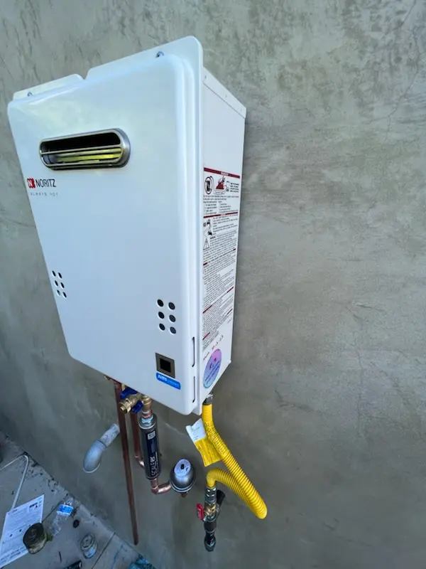Tankless water heater installation for Fox Hollow Woods homes